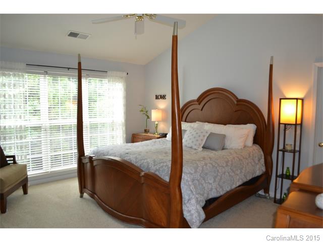 424 Gilchrest Cir, Matthews, NC 28105 photo 13