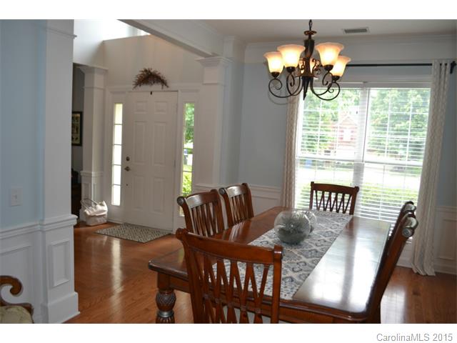 424 Gilchrest Cir, Matthews, NC 28105 photo 5