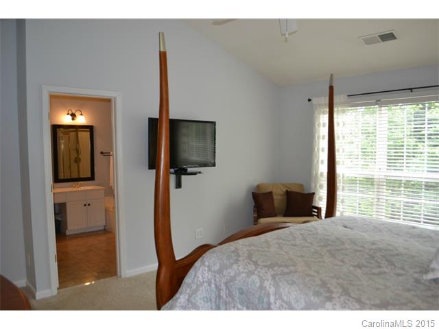 424 Gilchrest Cir, Matthews, NC 28105 photo 15