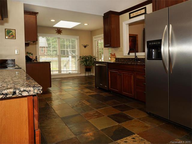 7913 Lakeview Dr, Denver, NC 28037 photo 7