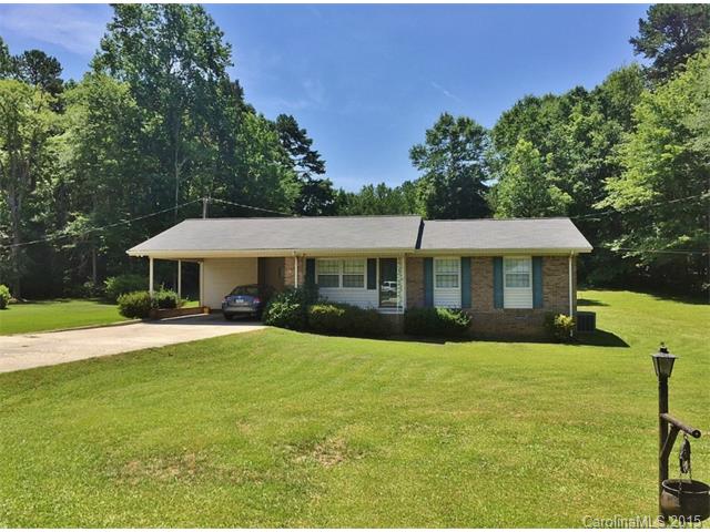2298 Watts Dr, Lancaster, SC 29720 photo 1
