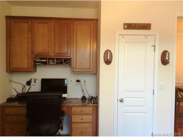15513 Crossing Gate Dr, Cornelius, NC 28031 photo 9