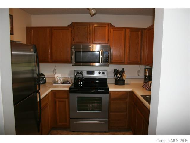 7510 Woods Ln #36, Cornelius, NC 28031 photo 6