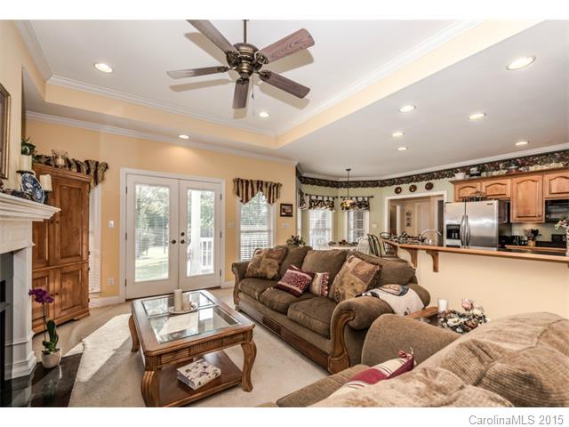 404 Aster Ave, Lancaster, SC 29720 photo 9