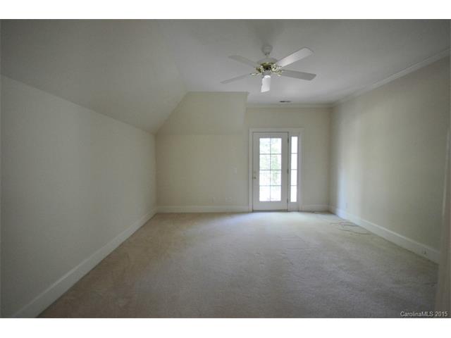 19509 River Falls Dr, Davidson, NC 28036 photo 17