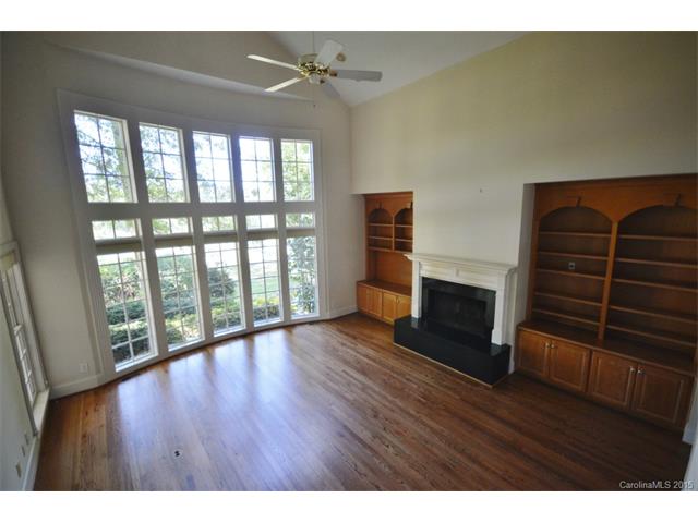 19509 River Falls Dr, Davidson, NC 28036 photo 6