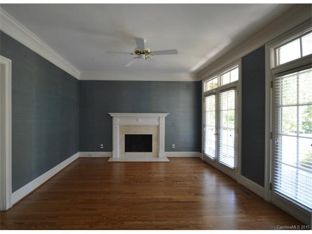 19509 River Falls Dr, Davidson, NC 28036 photo 10