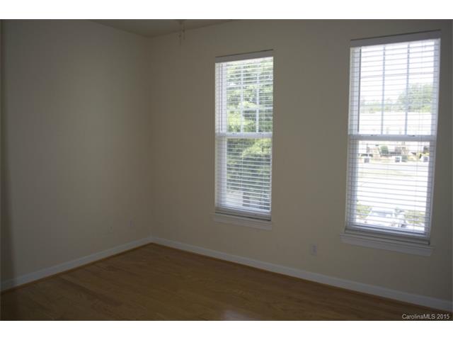 18605 Ruffner Dr #2e, Cornelius, NC 28031 photo 10