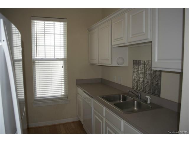 18605 Ruffner Dr #2e, Cornelius, NC 28031 photo 3