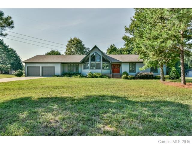 12222 Bailey Rd, Cornelius, NC 28031 photo 1