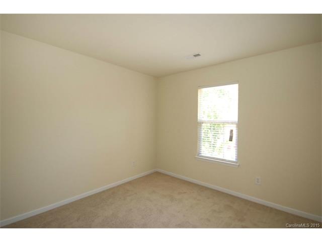 9172 Glenashley Dr, Cornelius, NC 28031 photo 6