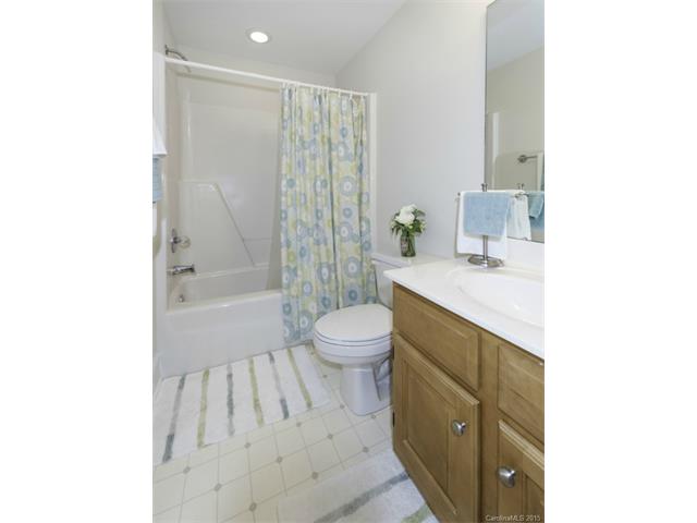1208 Hudson Pl, Davidson, NC 28036 photo 21