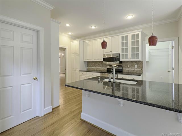 1208 Hudson Pl, Davidson, NC 28036 photo 7
