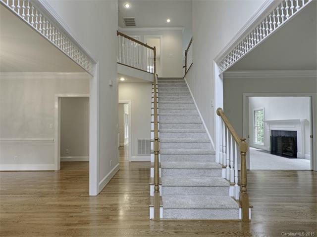 1208 Hudson Pl, Davidson, NC 28036 photo 2
