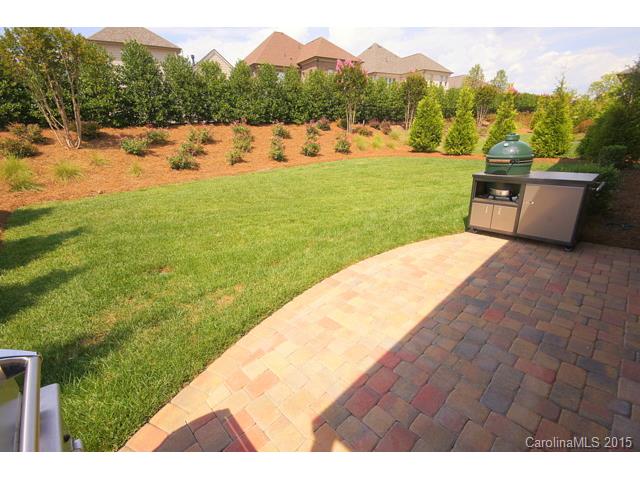 8931 Robbins Pond Rd, Cornelius, NC 28031 photo 4