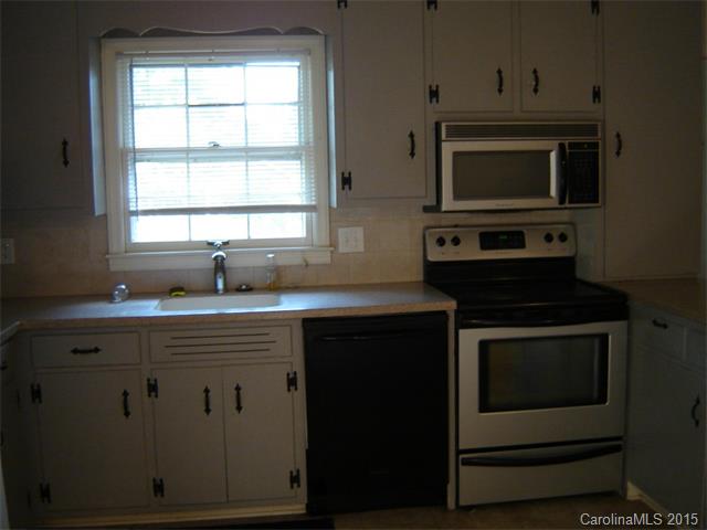 203 Faculty Dr, Wingate, NC 28174 photo 6