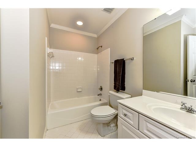18800 Hammock Ln, Davidson, NC 28036 photo 17