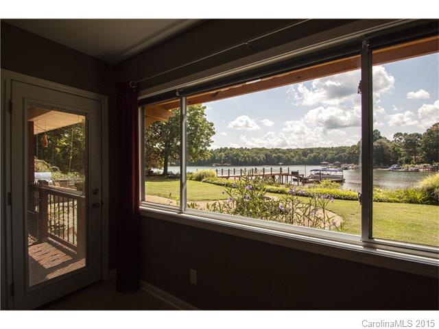 8302 Normandy Rd, Denver, NC 28037 photo 3