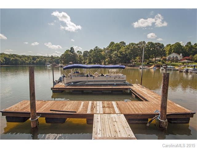 8302 Normandy Rd, Denver, NC 28037 photo 2