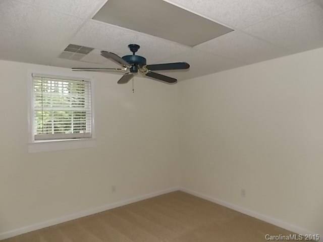 412 Pinecroft Ln, Spencer, NC 28159 photo 18