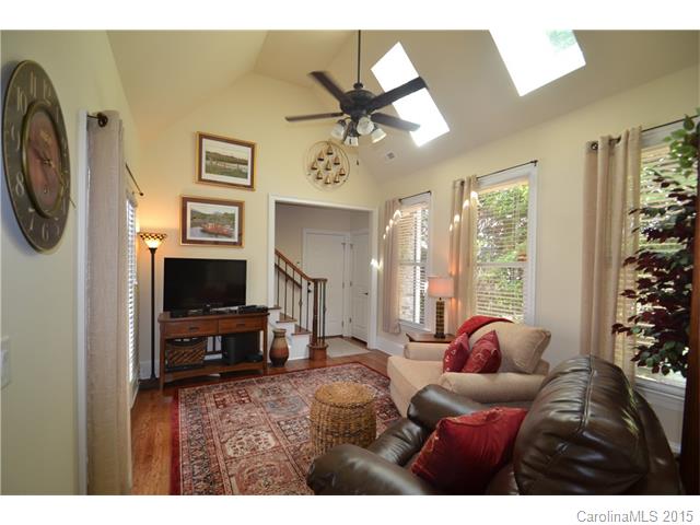 18448 Carnegie Overlook Blvd, Davidson, NC 28036 photo 7