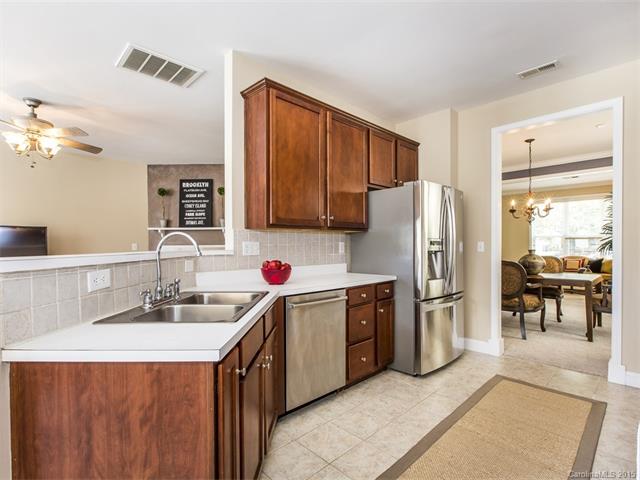 15537 Crossing Gate Dr, Cornelius, NC 28031 photo 13