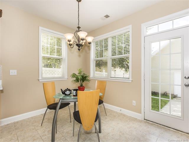 15537 Crossing Gate Dr, Cornelius, NC 28031 photo 12