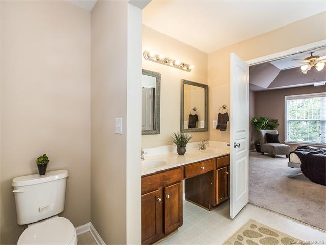 15537 Crossing Gate Dr, Cornelius, NC 28031 photo 18