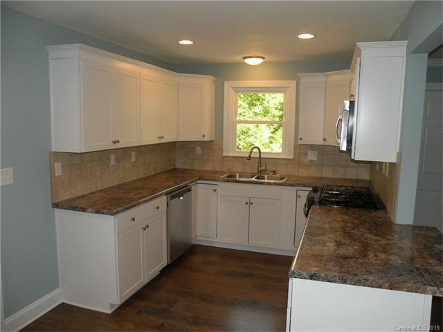 3152 India Hook Rd, Rock Hill, SC 29732 photo 4