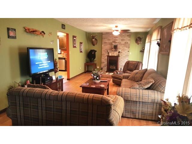 5277 E Maiden Rd, Maiden, NC 28650 photo 5