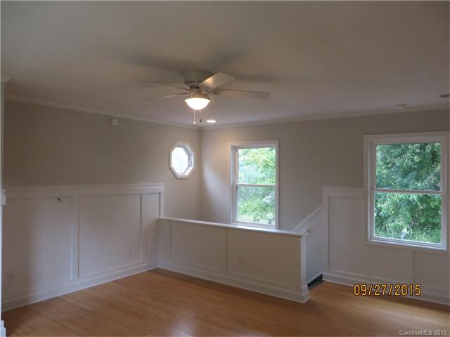 8763 Peninsula Dr, Terrell, NC 28682 photo 14