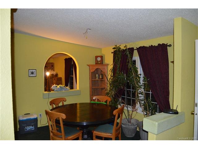 985 Spring Pointe Dr, Stony Point, NC 28678 photo 5