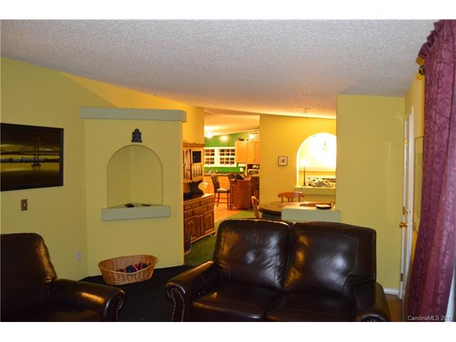 985 Spring Pointe Dr, Stony Point, NC 28678 photo 6