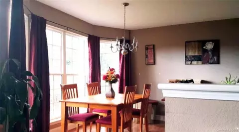 80 Candy Ln, Sylva, NC 28779 photo 3