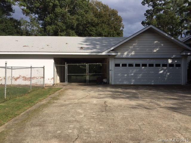 1014 Forest Dr, Lancaster, SC 29720 photo 4