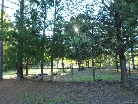 2050 Pinta Dr, Lancaster, SC 29720 photo 3