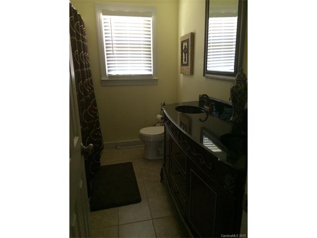801 E Main St, Cherryville, NC 28021 photo 6