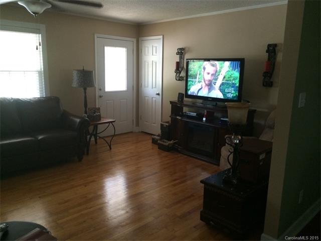 801 E Main St, Cherryville, NC 28021 photo 7