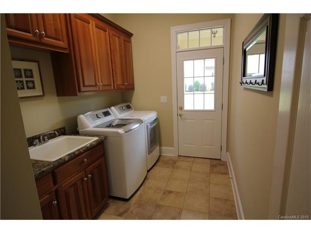 19419 Overleaf Ln, Davidson, NC 28036 photo 10