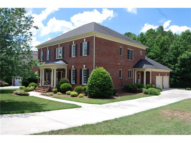19419 Overleaf Ln, Davidson, NC 28036 photo 2