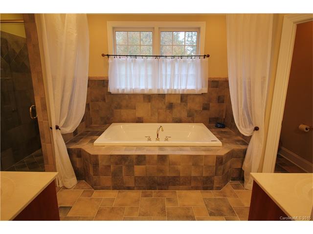 19419 Overleaf Ln, Davidson, NC 28036 photo 17