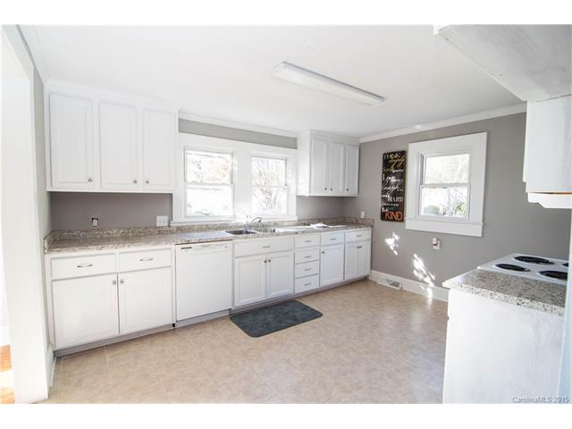 1405 E 11th St, Kannapolis, NC 28083 photo 4