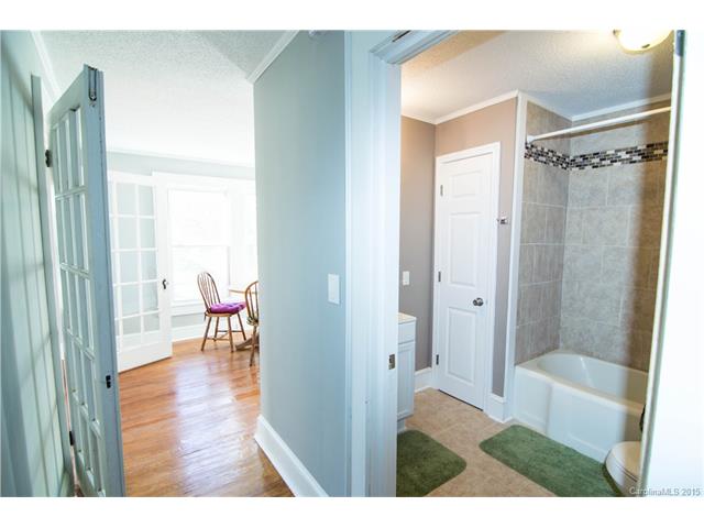 1405 E 11th St, Kannapolis, NC 28083 photo 5