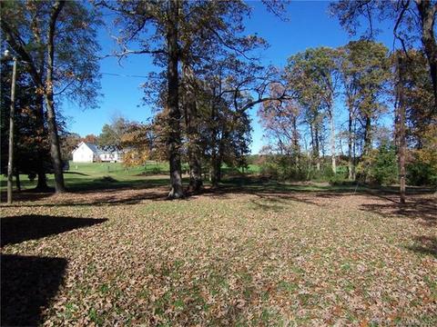 313 E Main St, Lattimore, NC 28089 photo 16