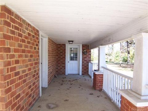 313 E Main St, Lattimore, NC 28089 photo 3