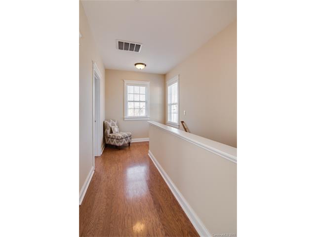 330 Center Dr, Davidson, NC 28036 photo 10