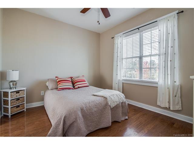 330 Center Dr, Davidson, NC 28036 photo 13