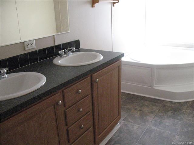 3850 Pineleaf Cir, Midland, NC 28107 photo 20
