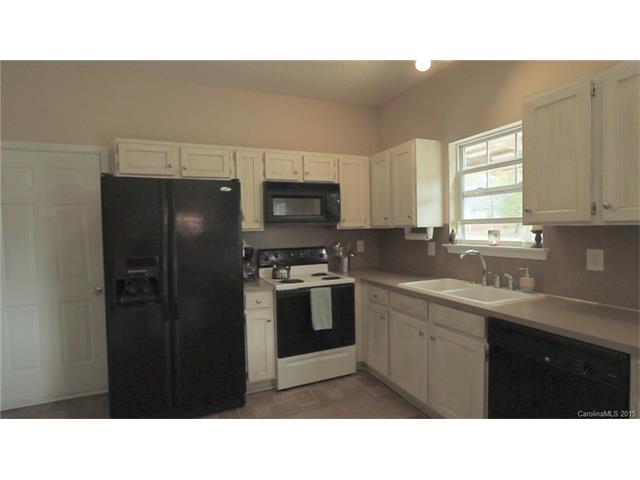 2908 Waycross Dr, Monroe, NC 28110 photo 2