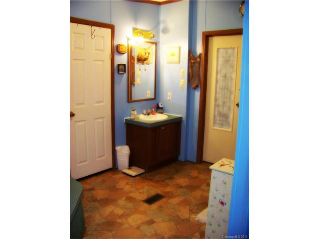 230 Blacksnake Rd, Stanley, NC 28164 photo 6